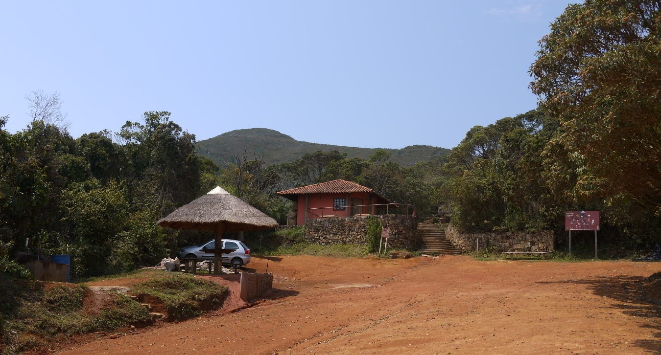Der Campingplatz Tronqueira am Pico da Bandeira.