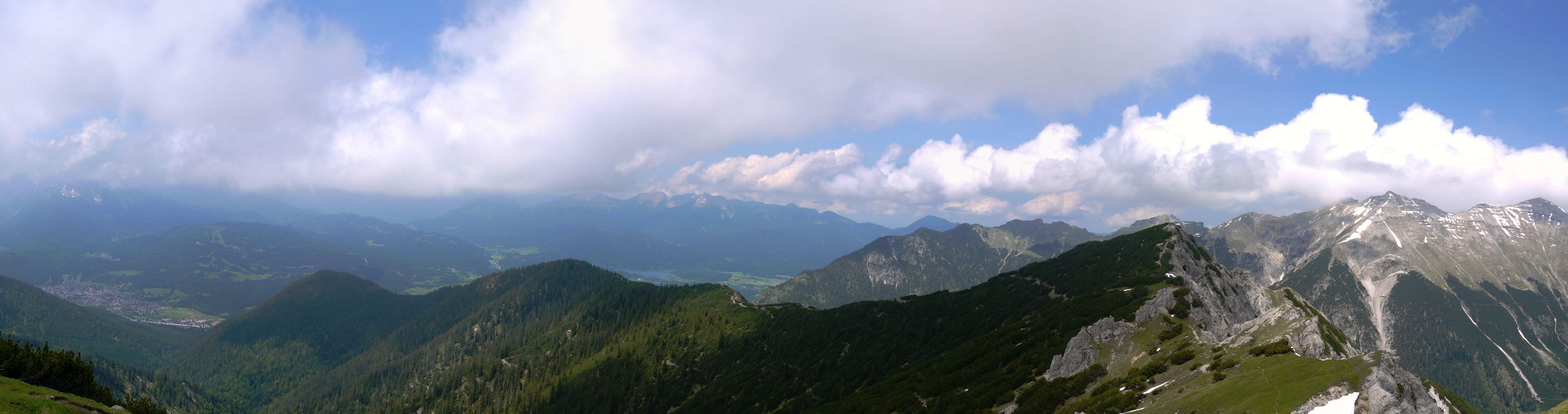 Das Panorama vom Wörnersattel.