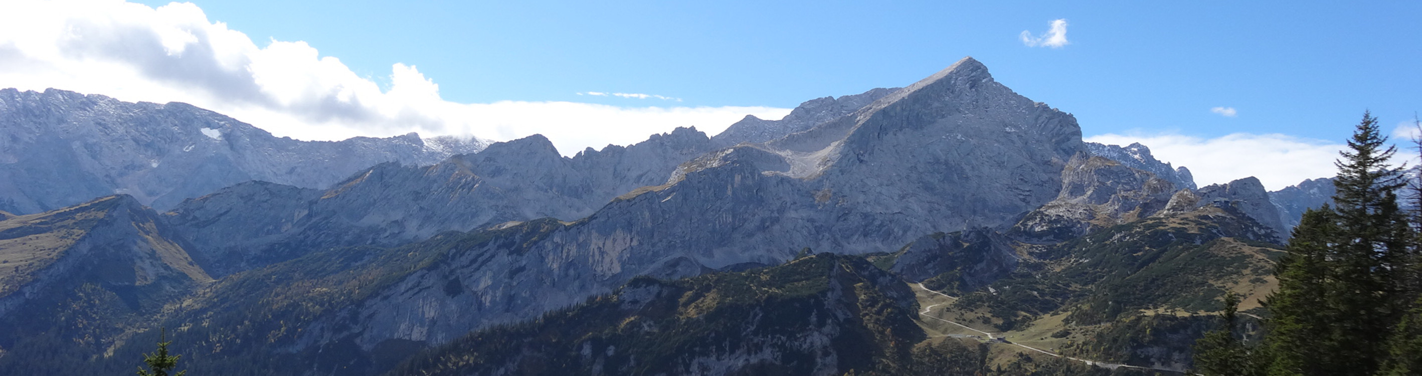 Blick auf die Alpspitze im Wetterstein.