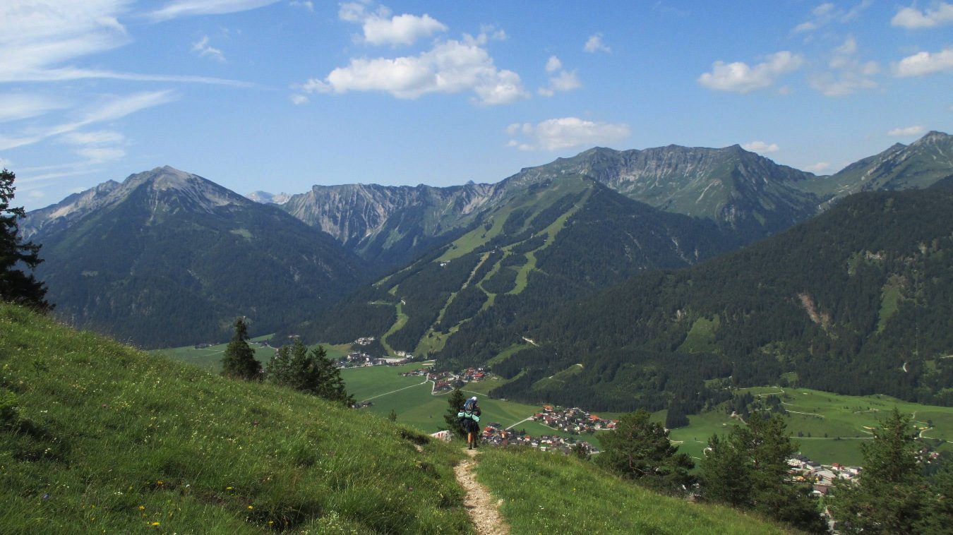 Der Abstieg nach Achenkirch.