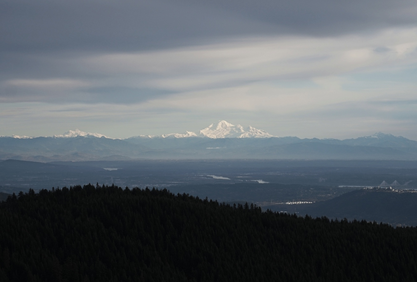 Blick vom Grouse Mountain auf Mount Baker.