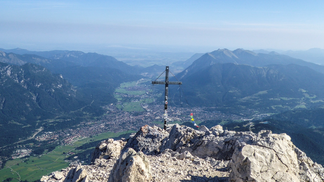 Der Gipfel der Alpspitze im Wettersteingebirge.