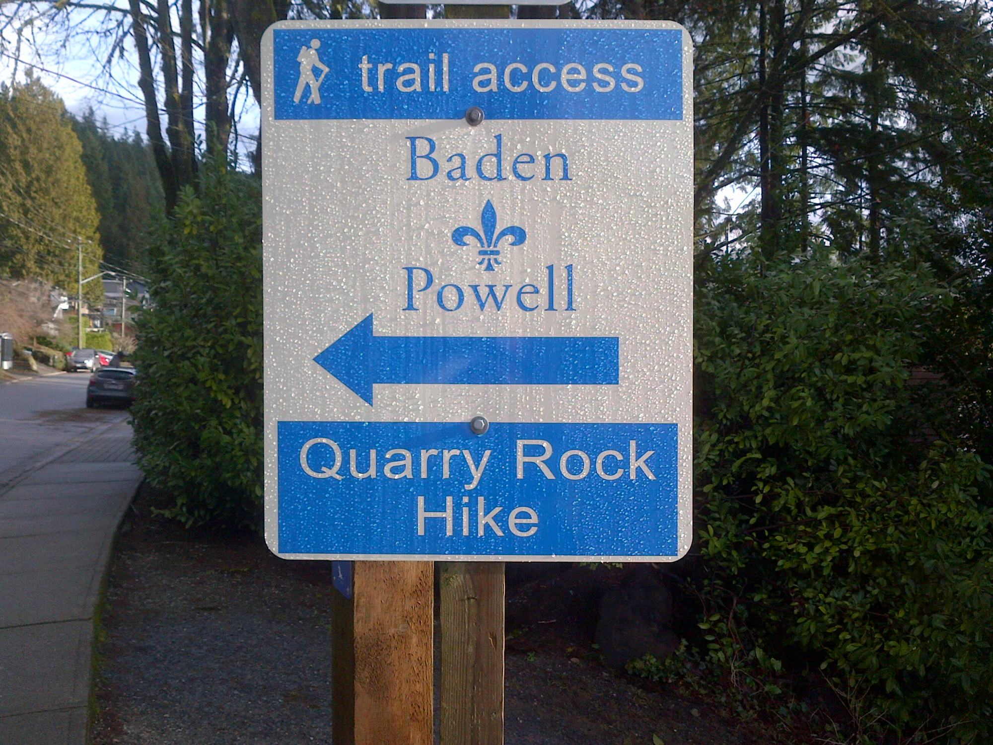 Der Trailhead des Baden-Powell Trail bei Deep Cove.