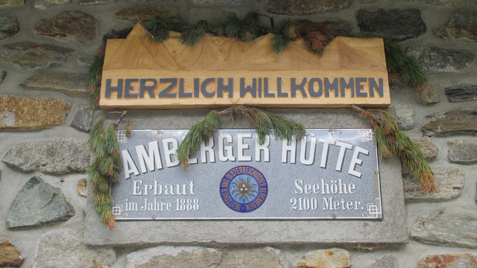 Die Amberger Hütte im Sulztal.