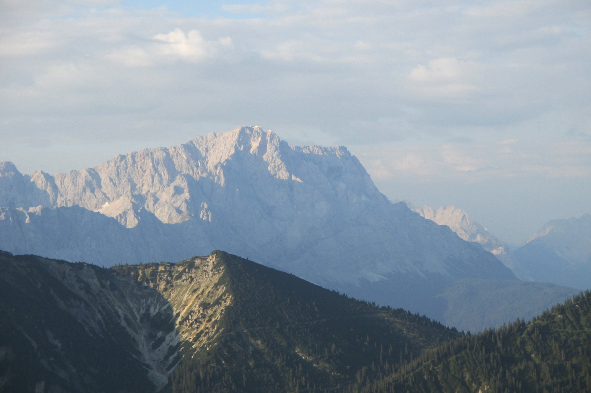 Die Zugspitze im Wettersteingebirge.