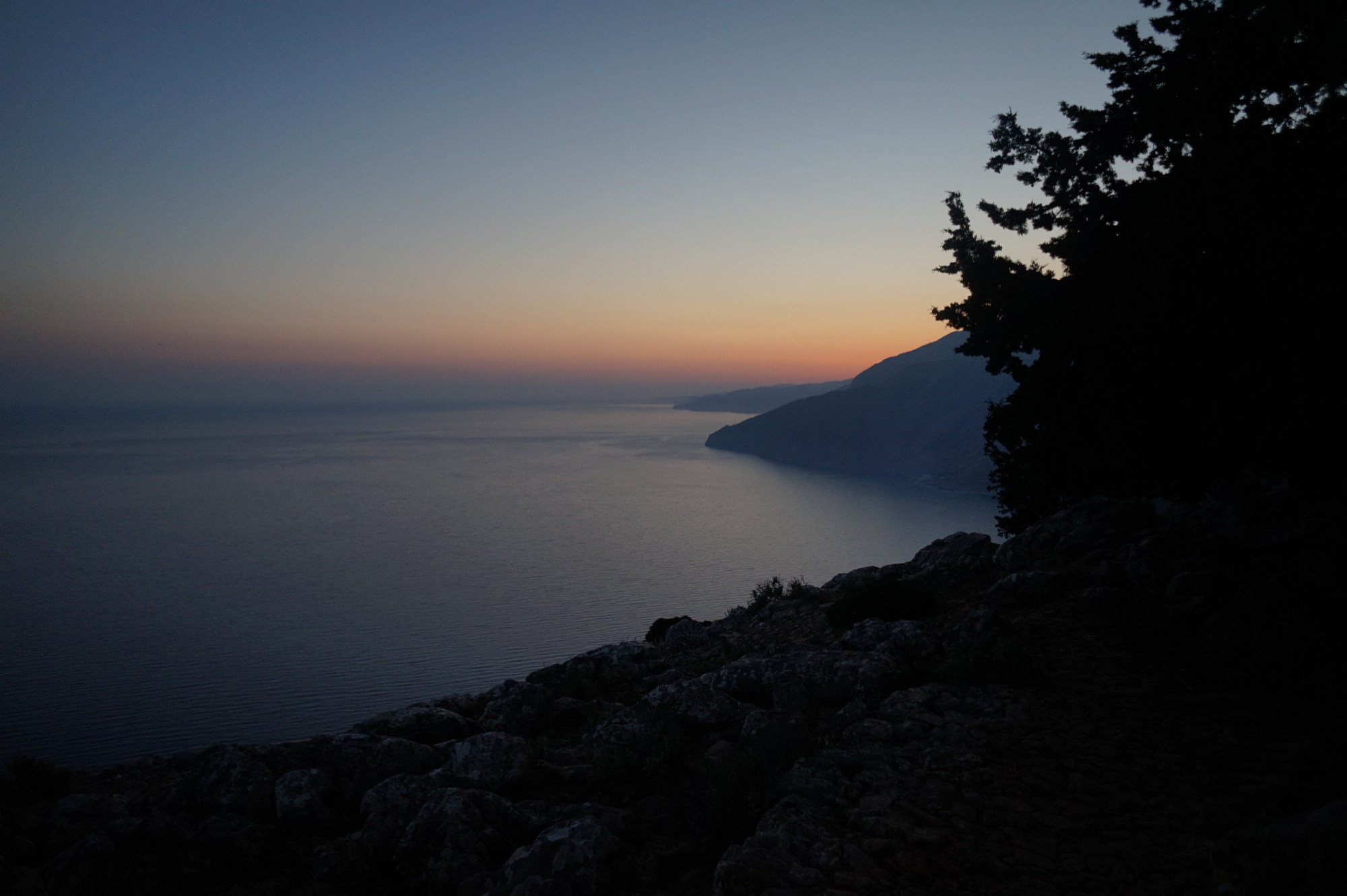 Sonnenuntergang über der Bucht von Agia Roumeli.