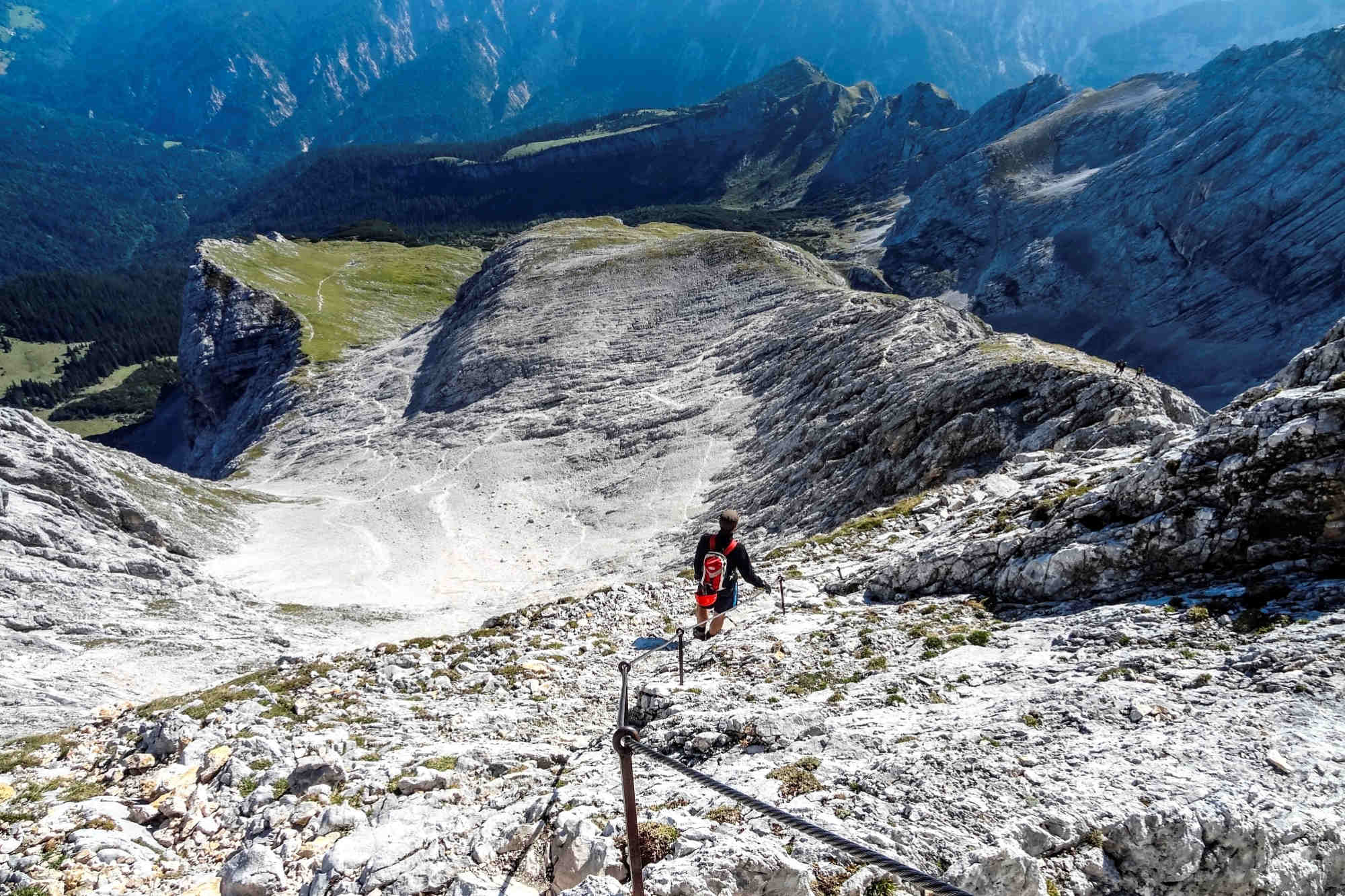 Der Ostgrat der Alpspitze mit dem Oberkar.