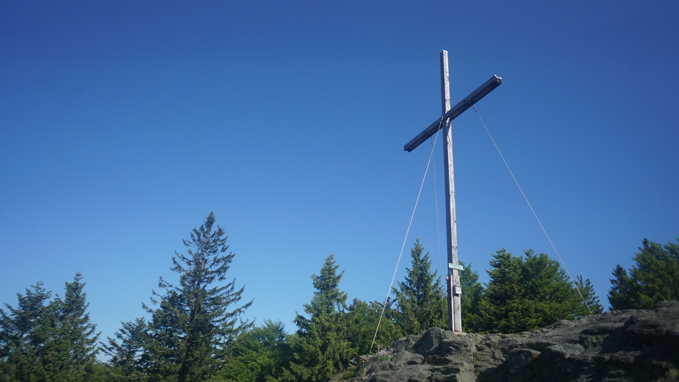 Der Gipfel des Mühlriegel im Bayerischen Wald.