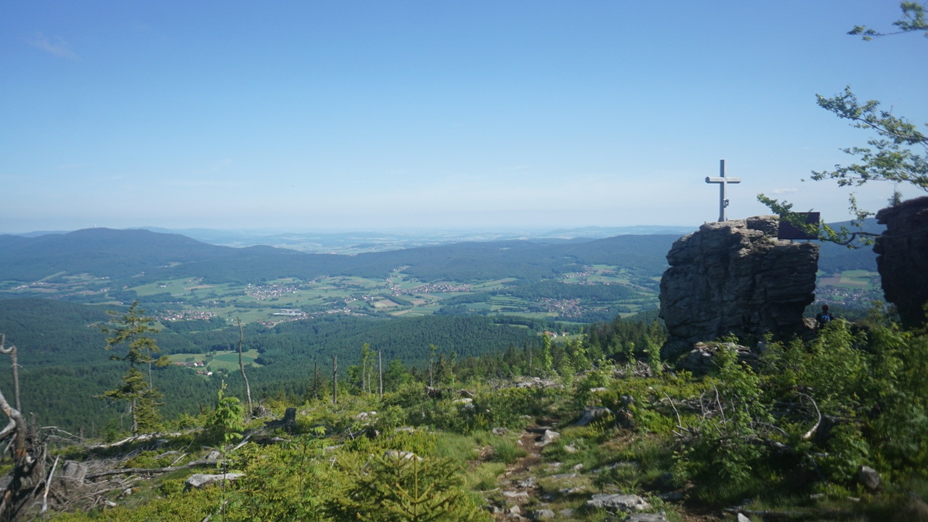 Das leuchtende Kreuz beim Ödriegel.