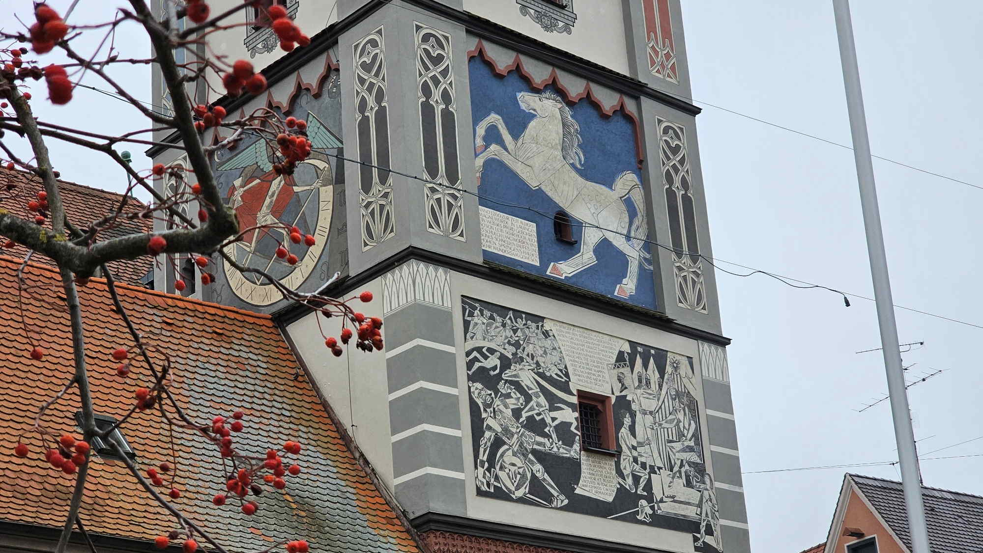 Fresken auf dem Schimmelturm in Lauingen.