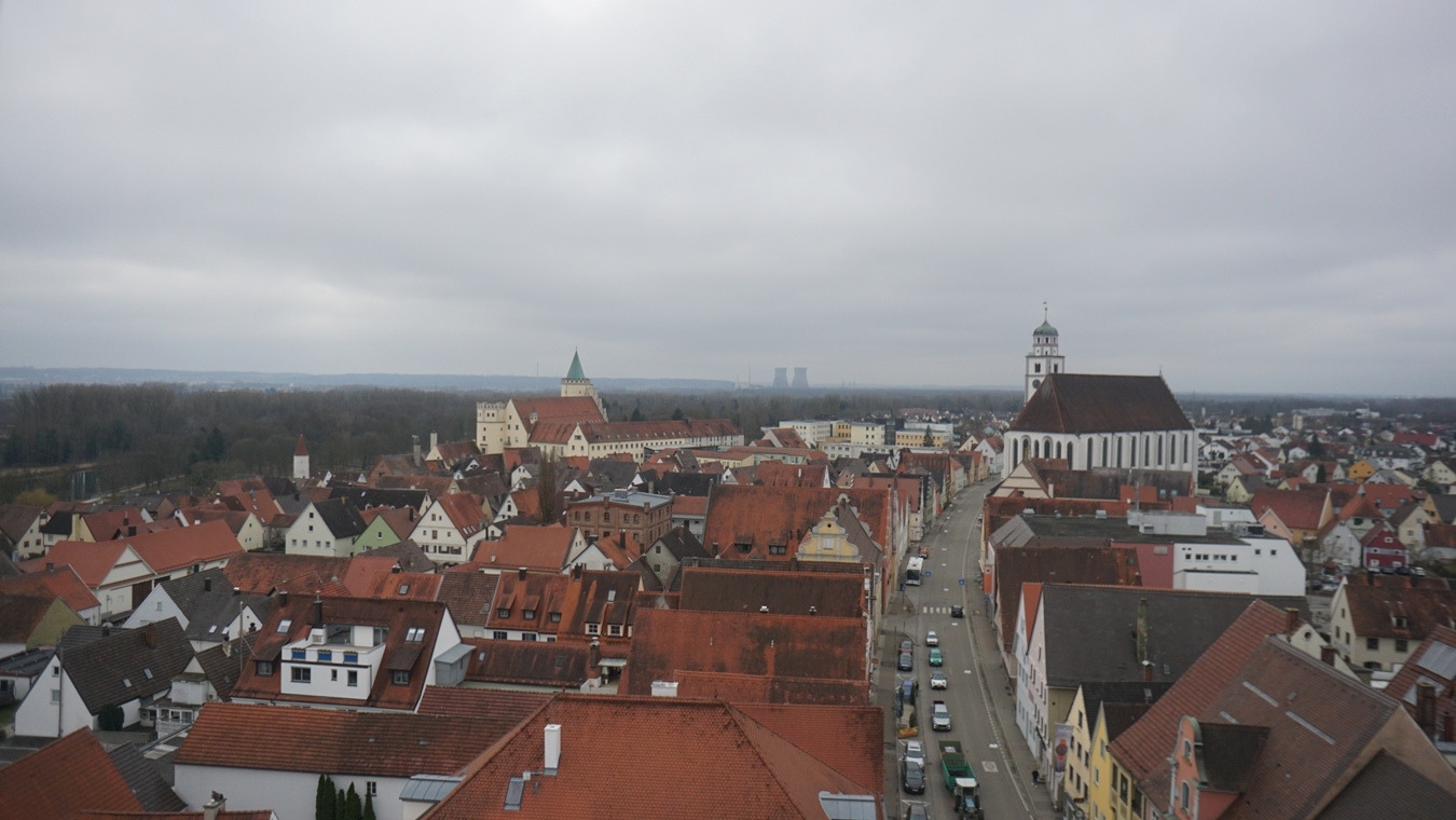Der Blick vom Schimmelturm über Lauingen.